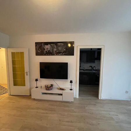 Gemuetliche, Moderne Wohnung Fuer 2-4 Personen Hamburk Exteriér fotografie